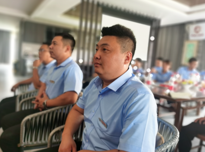 【在一起，更精彩】